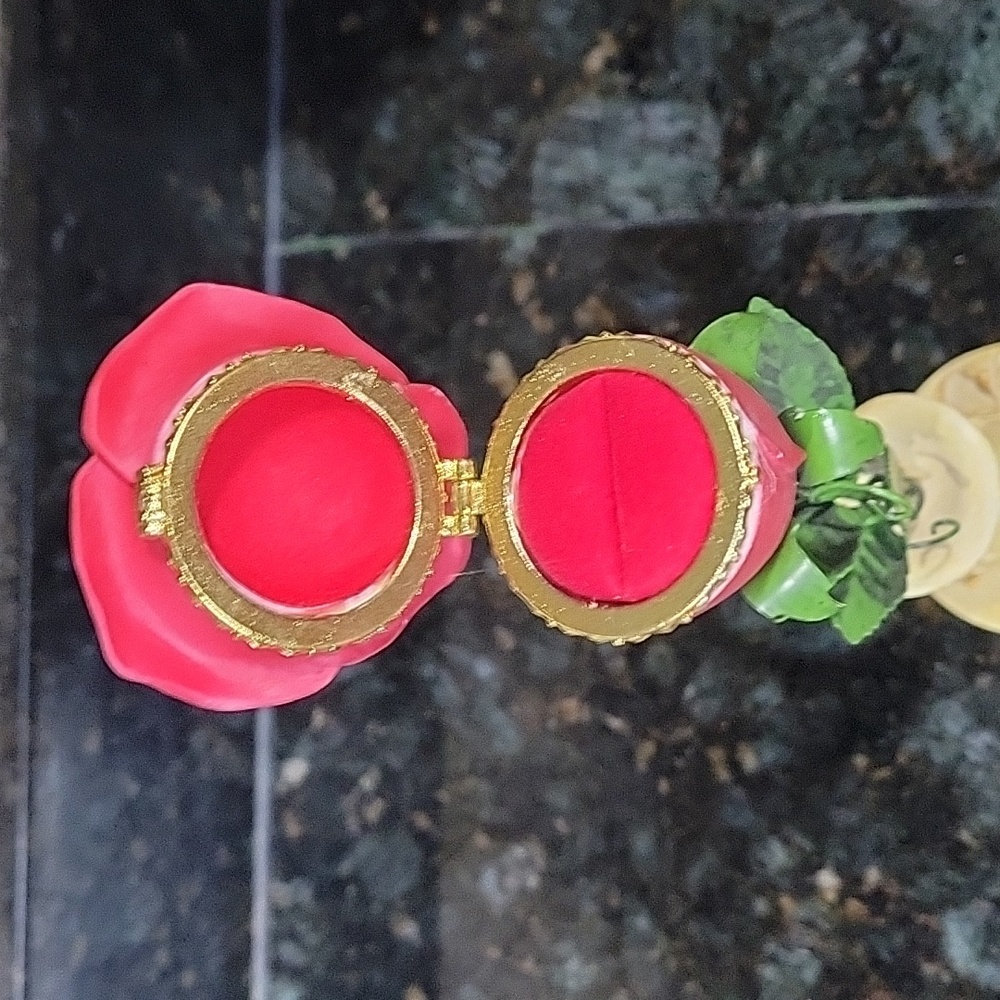 Rose ring box - Picture 2 of 4